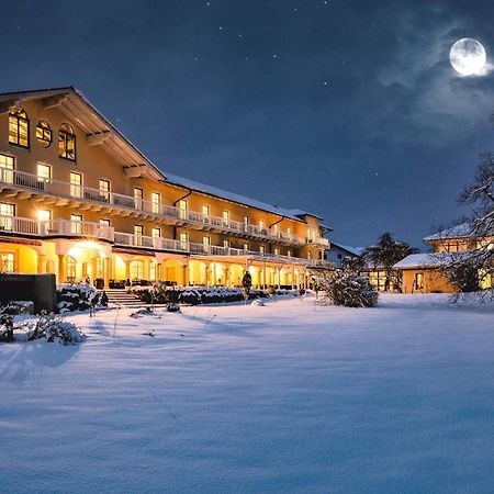 Wellness Natur Resort Gut Edermann タイゼンドルフ エクステリア 写真