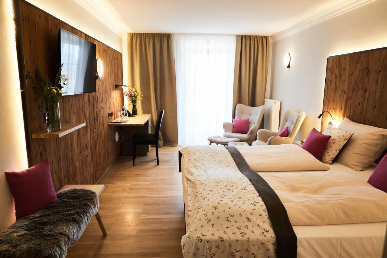 Wellness Natur Resort Gut Edermann タイゼンドルフ エクステリア 写真