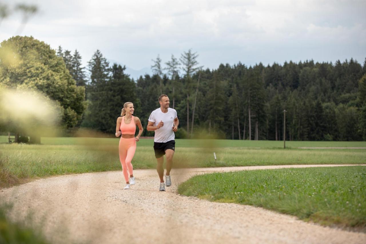 Wellness Natur Resort Gut Edermann タイゼンドルフ エクステリア 写真